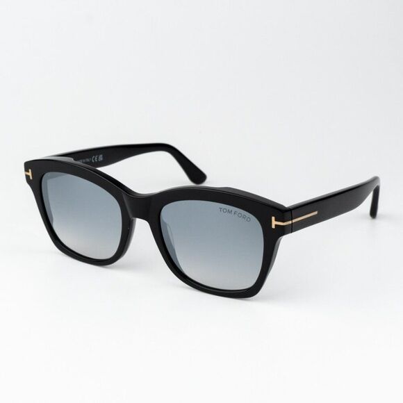 Tom Ford Women Sunglasses Black Gradient Smoke Silver Square LAUREN FT0614/S 01C - Picture 2 of 9